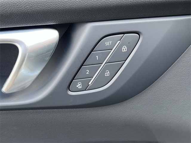 2026 Buick Enclave Preferred photo 16