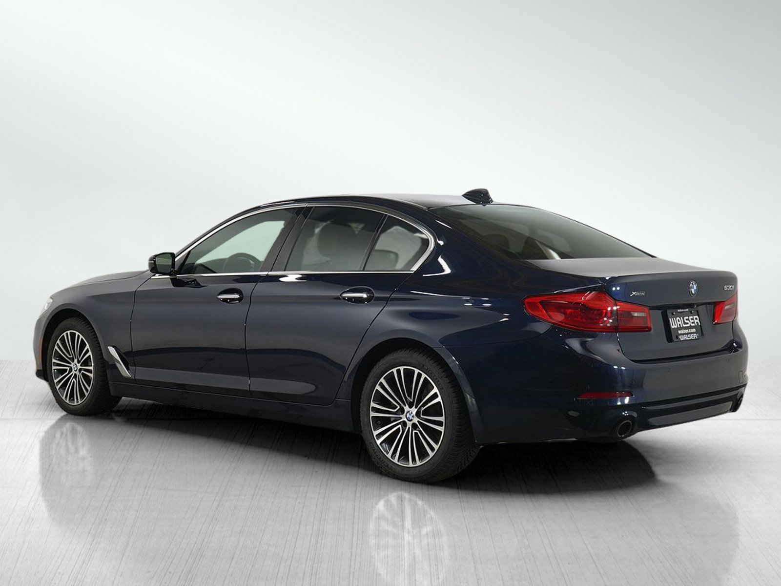 2018 Bmw 530i xDrive Sedan photo 3