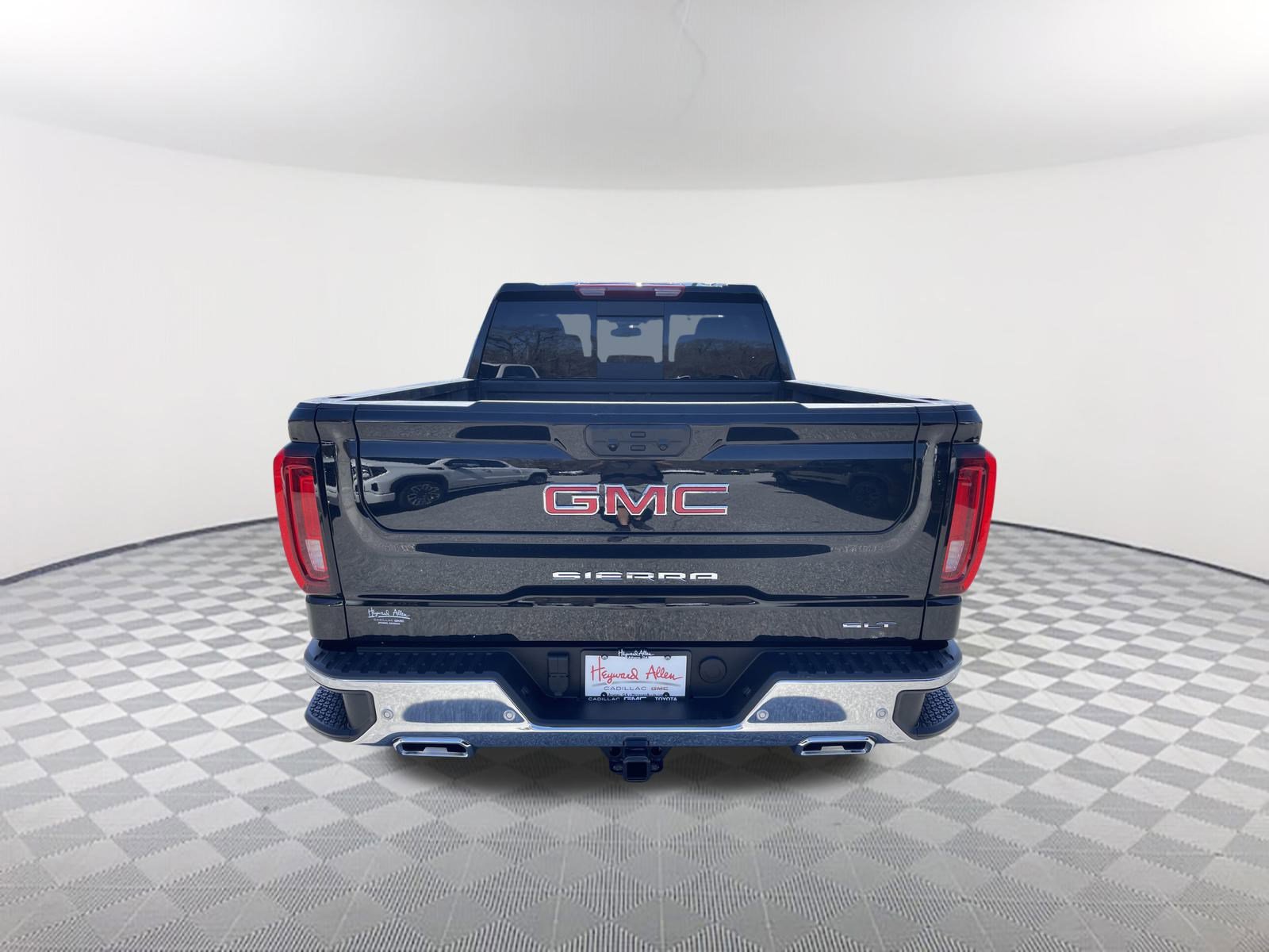 2025 Gmc Sierra 1500 SLT photo 4