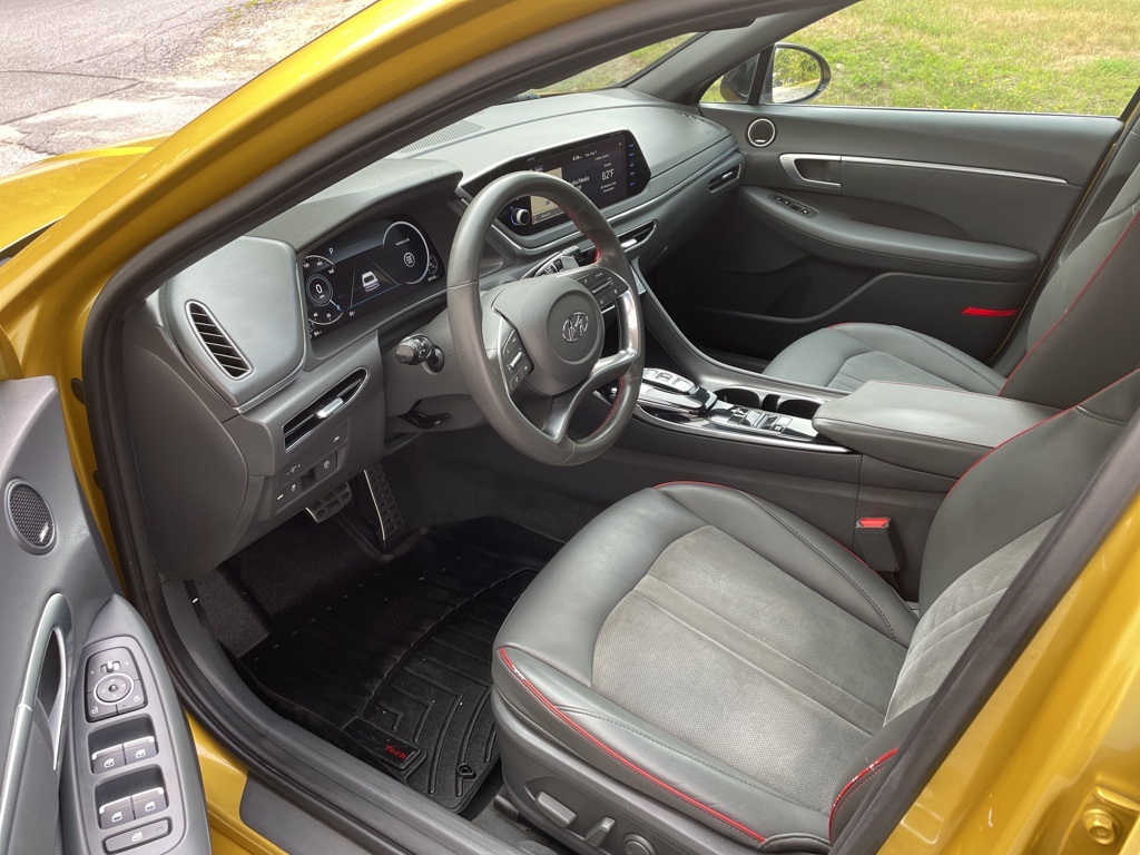 2020 Hyundai Sonata SEL Plus photo 8