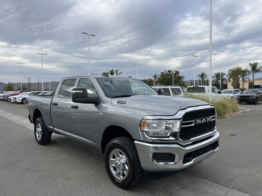2024 Ram 2500 Tradesman photo 2