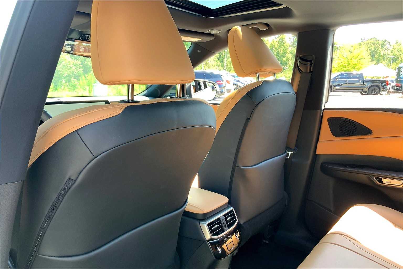2024 Lexus RX Premium photo 21