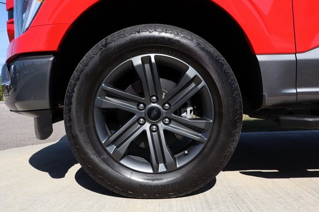 2023 Ford F-150 XLT photo 31