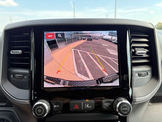 2025 Ram 1500 Tradesman photo 14