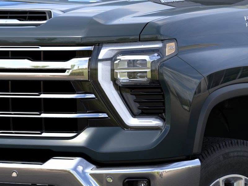 2025 Chevrolet Silverado 2500HD LTZ photo 10