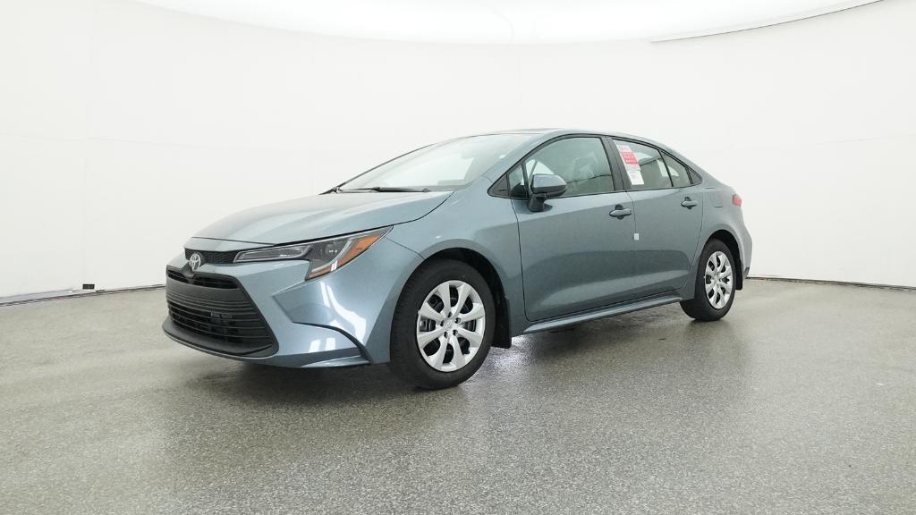 2025 Toyota Corolla LE photo 6