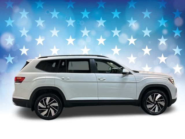2026 Volkswagen Atlas SE Technology photo 3