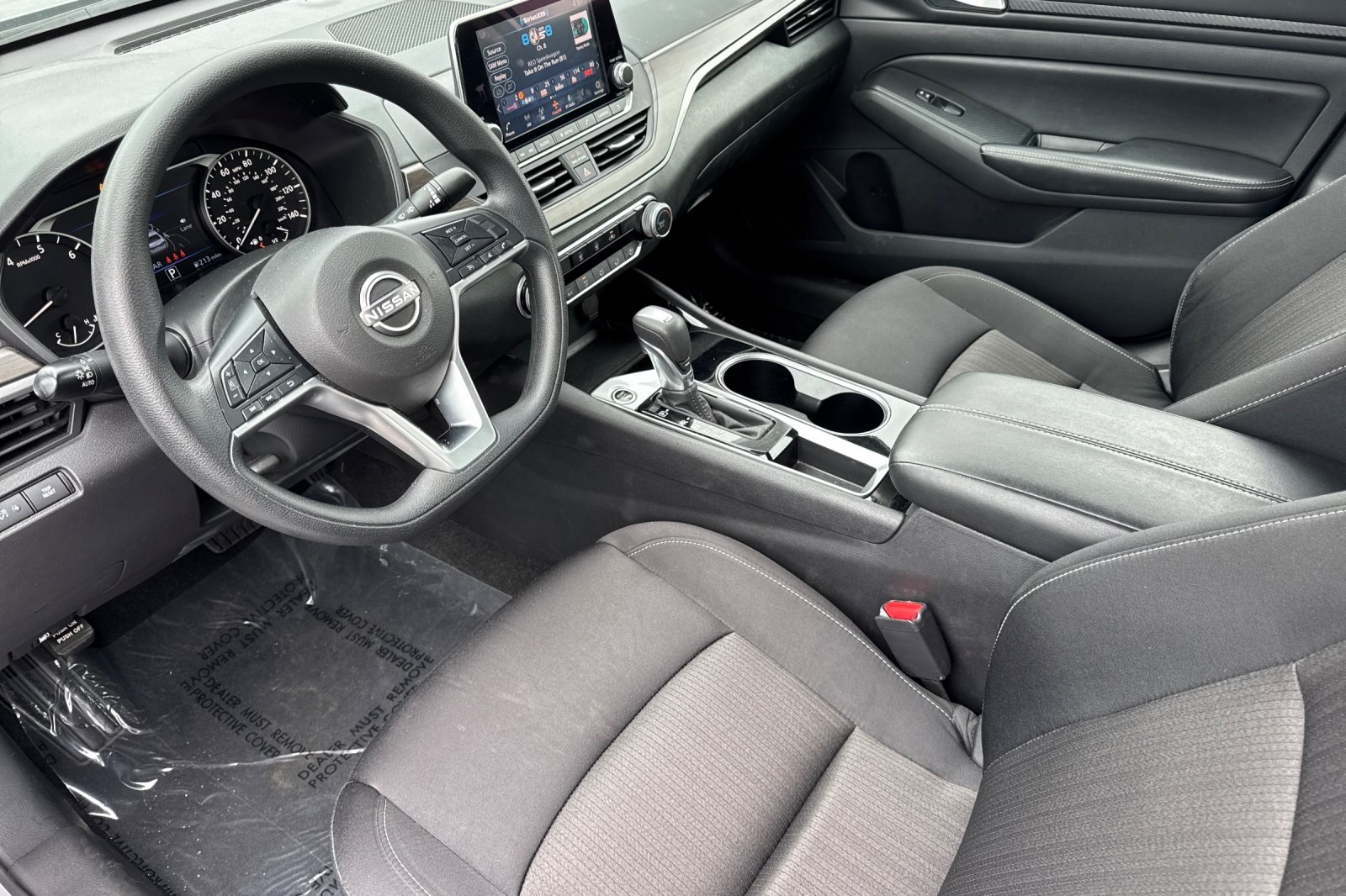 2024 Nissan Altima 2.5 SV photo 11