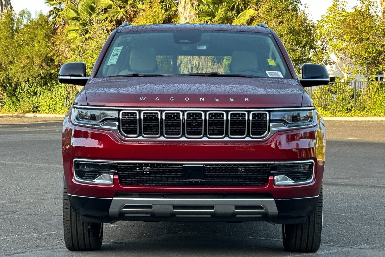 2024 Jeep Wagoneer L Series III photo 8