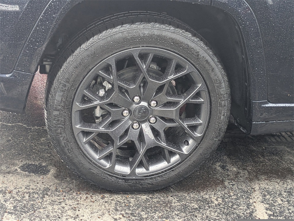 2023 Jeep Grand Cherokee Summit Reserve 4xe photo 9