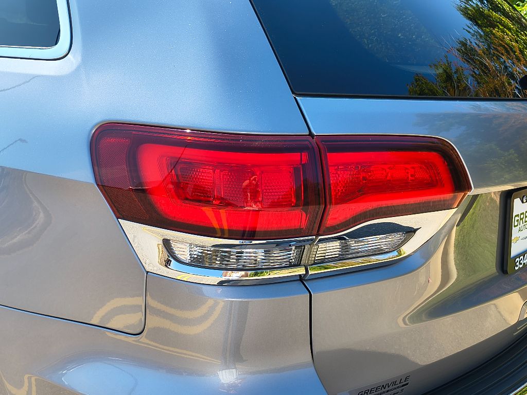 2021 Jeep Grand Cherokee Limited photo 3