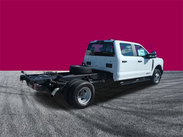 2026 Ford F-350 photo 4