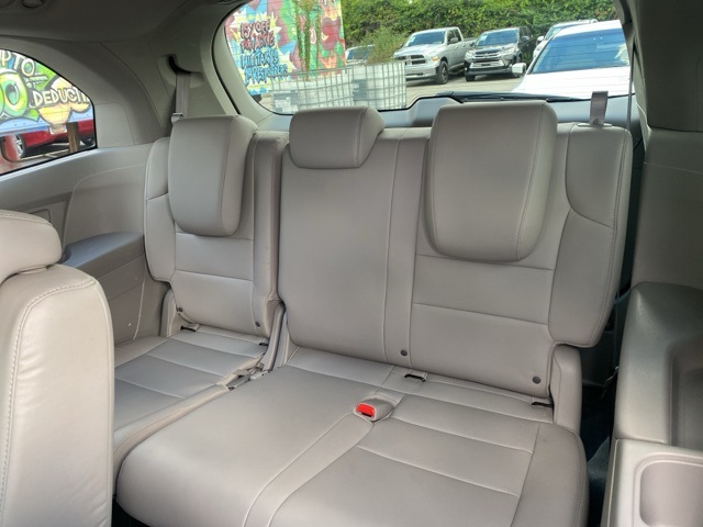 2011 Honda Odyssey EX-L photo 16