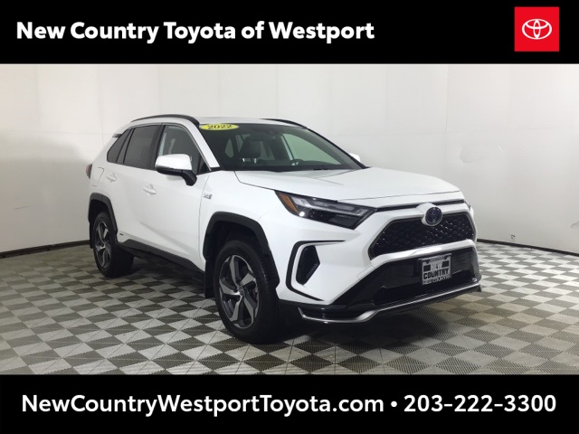 2022 Toyota RAV4 SE