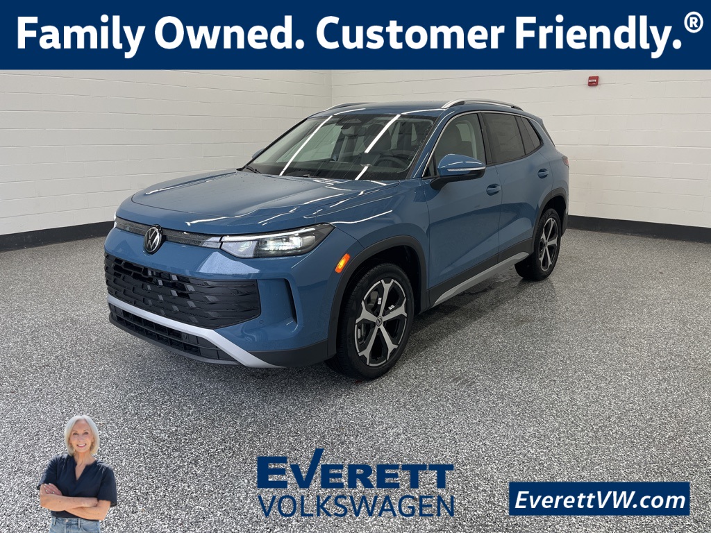 2026 Volkswagen Tiguan SE's photo