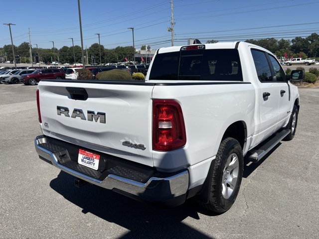 2025 Ram 1500 Tradesman photo 4