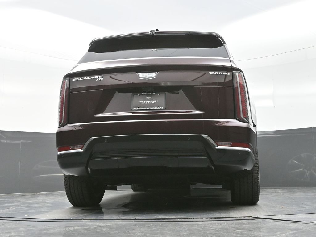 2026 Cadillac Escalade IQ Luxury photo 12