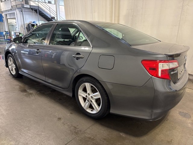 2014 Toyota Camry L photo 4
