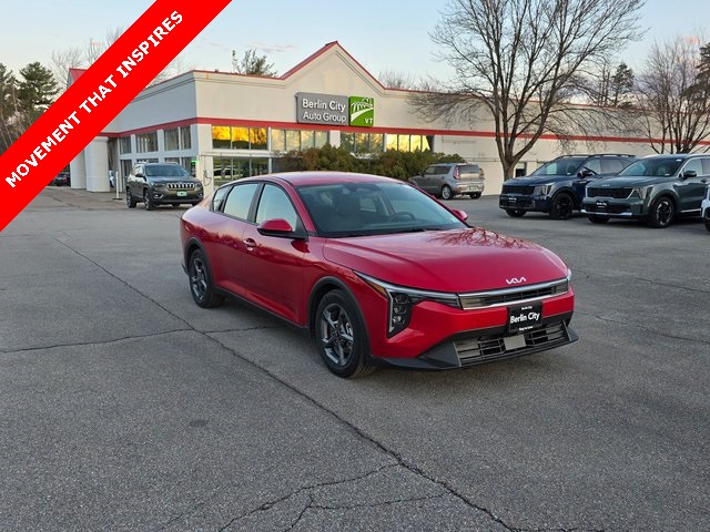 2025 Kia K4 LXS's photo