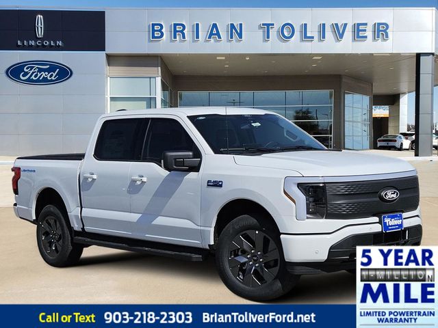 2025 Ford F-150 Lightning Flash's photo