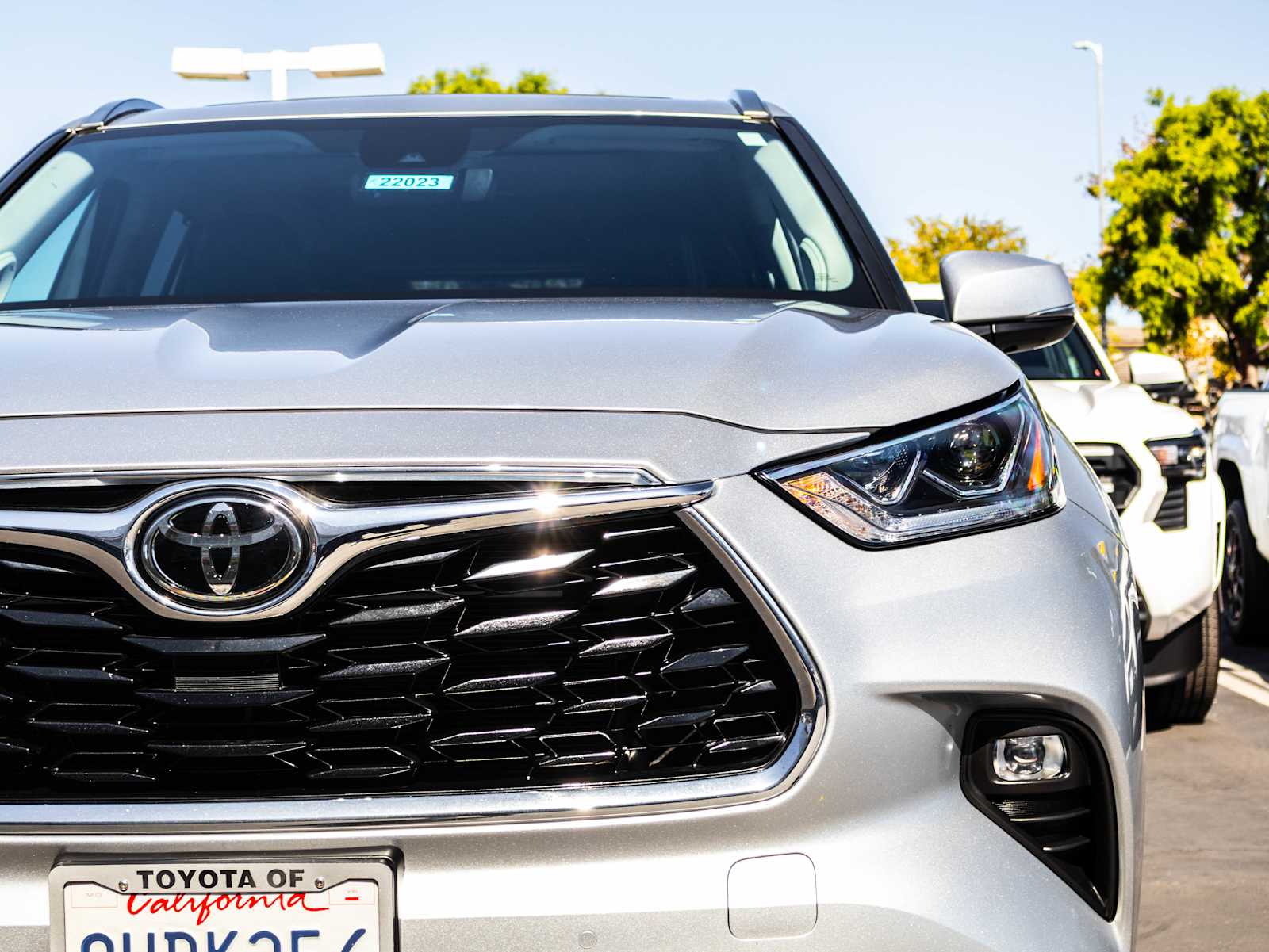 2023 Toyota Highlander Limited photo 4