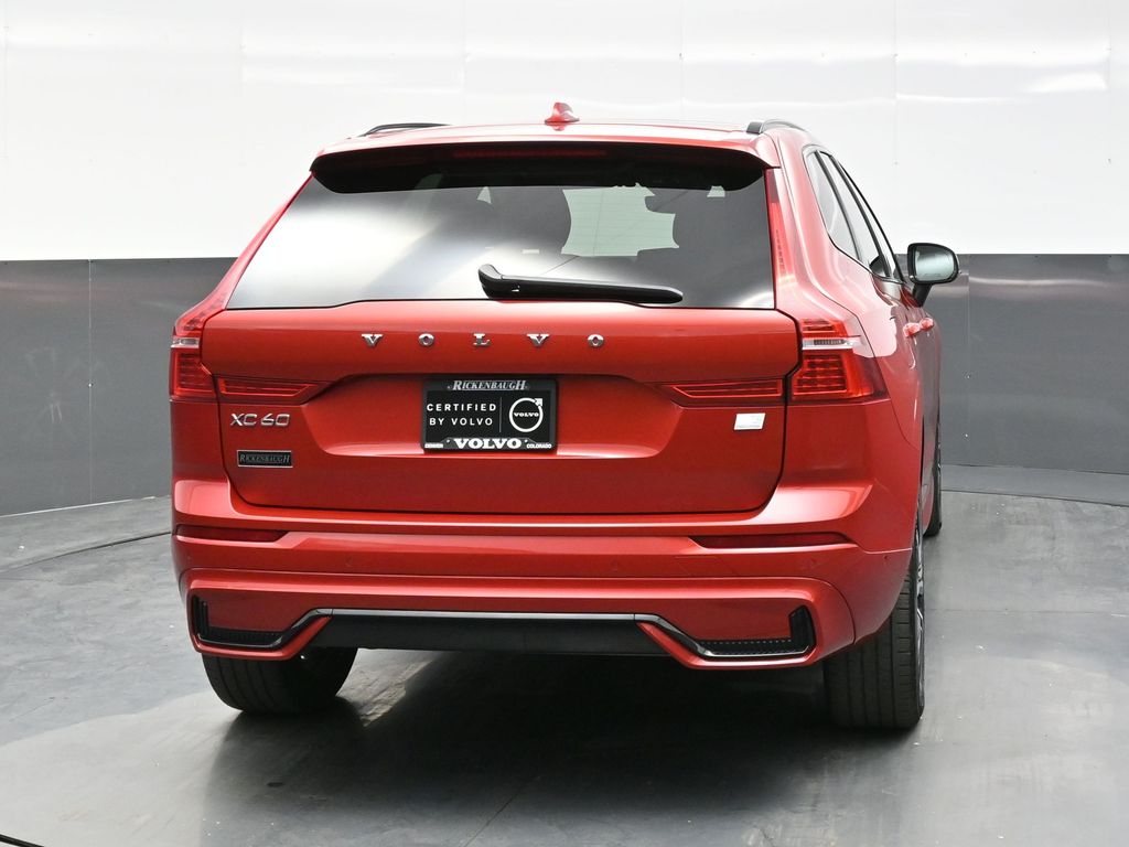 2023 Volvo XC60 T8 Ultimate photo 5