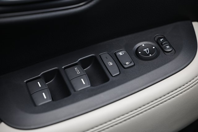 2026 Honda HR-V LX photo 22