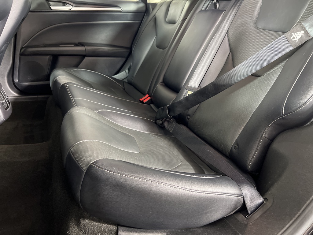2019 Ford Fusion Energi Titanium photo 23