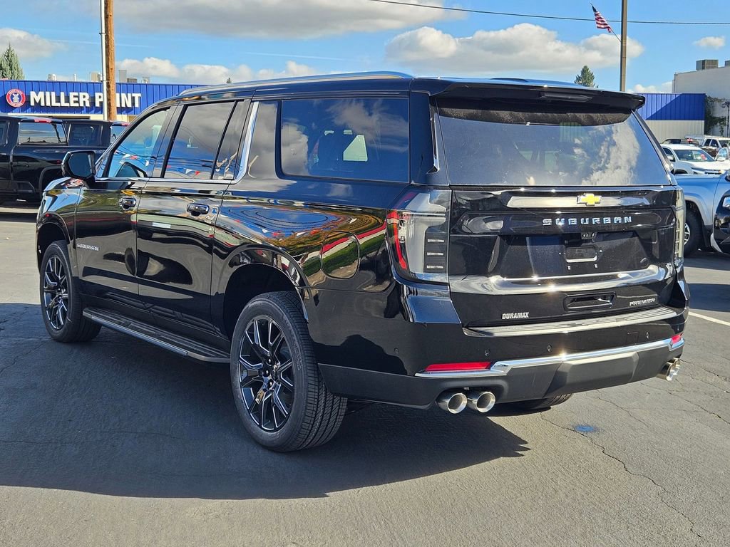 2026 Chevrolet Suburban Premier photo 2