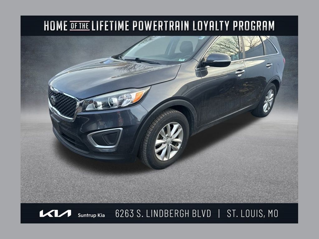 2016 Kia Sorento LX's photo