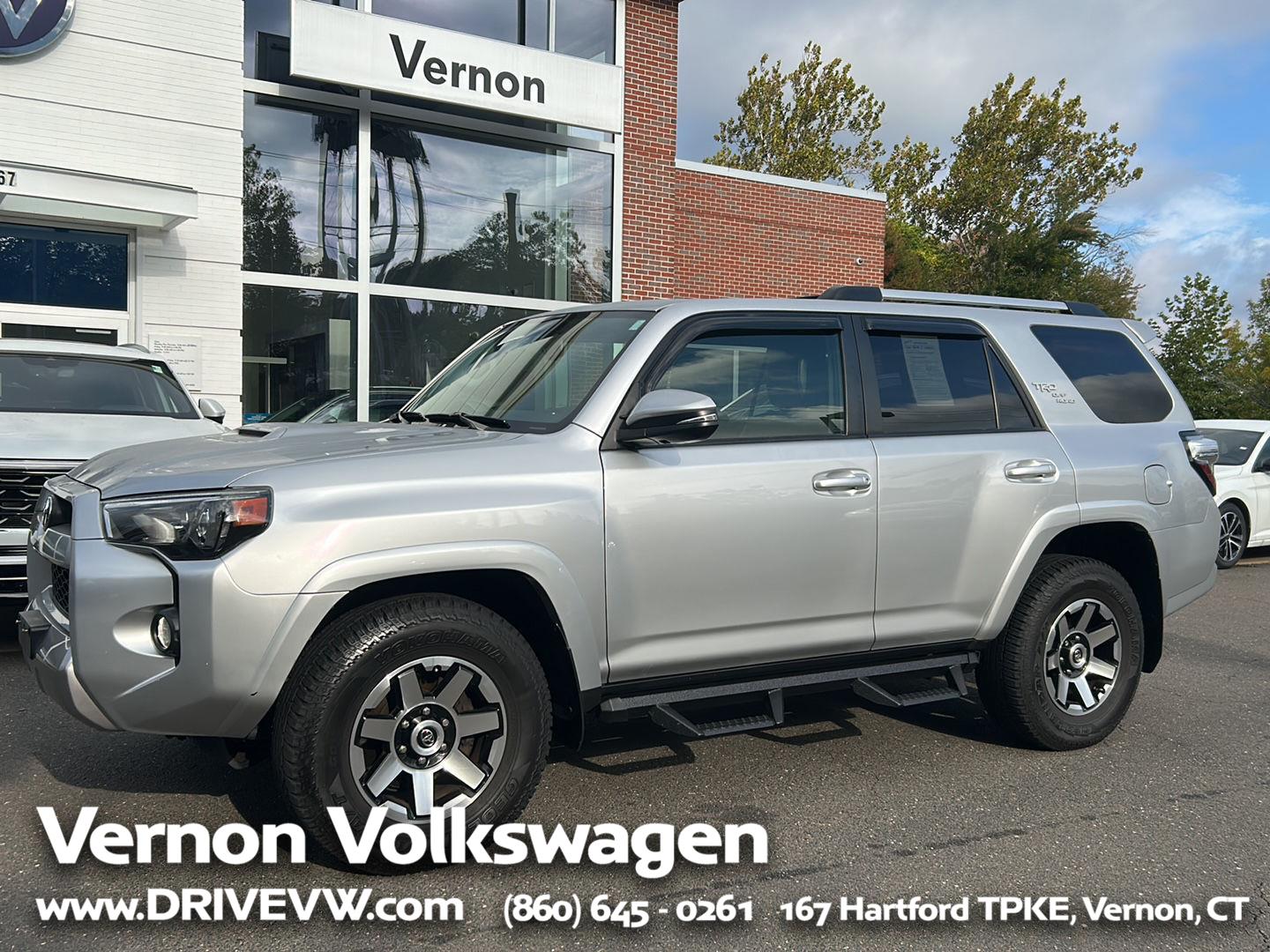 2018 Toyota 4Runner Off-Road Premium's photo