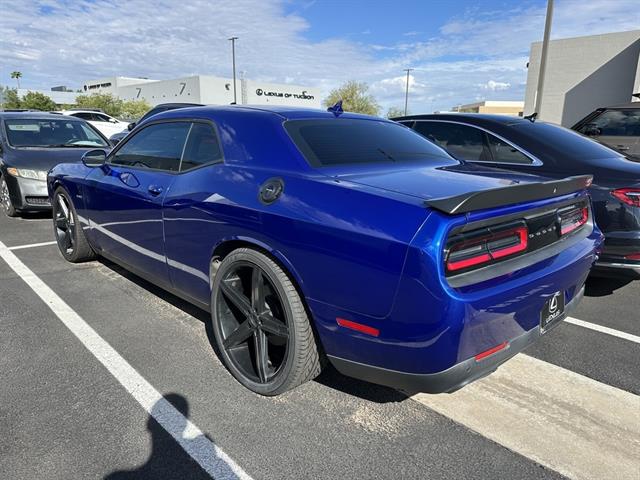 2019 Dodge Challenger R/T photo 3