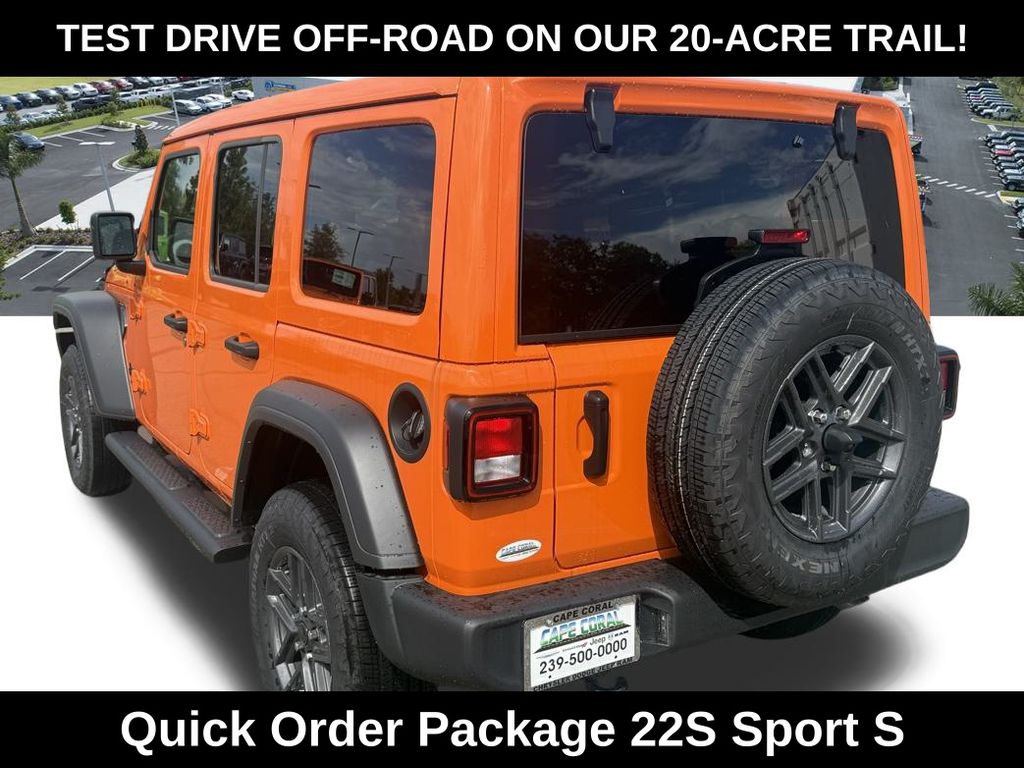 2025 Jeep Wrangler Sport S photo 6