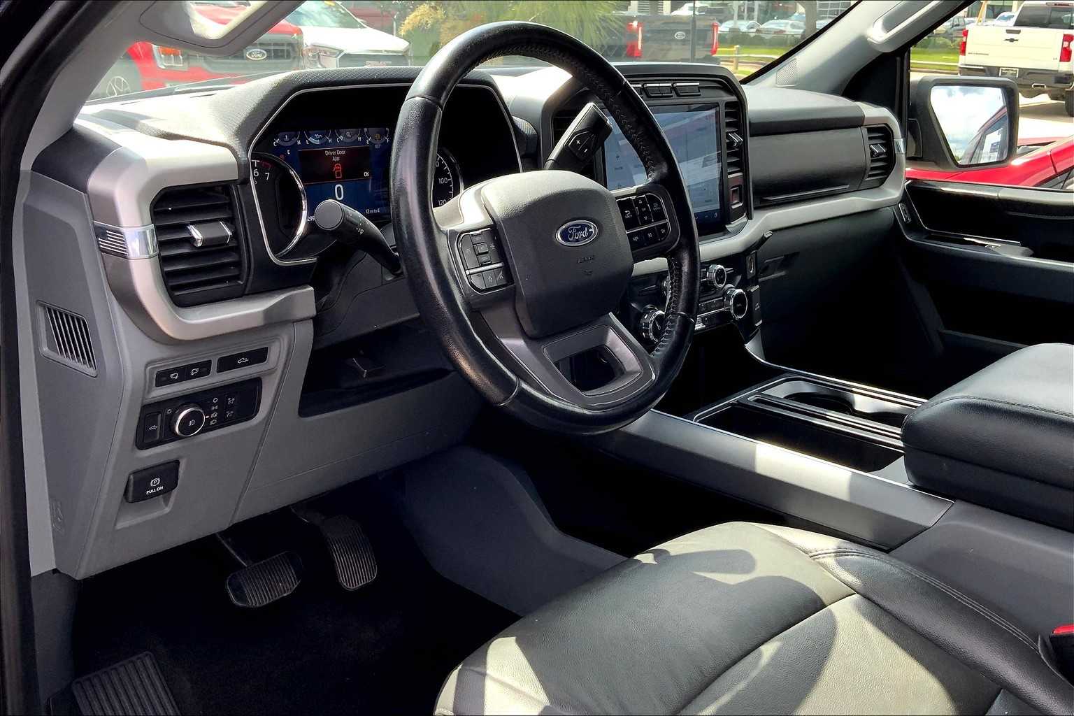 2022 Ford F-150 XLT photo 15