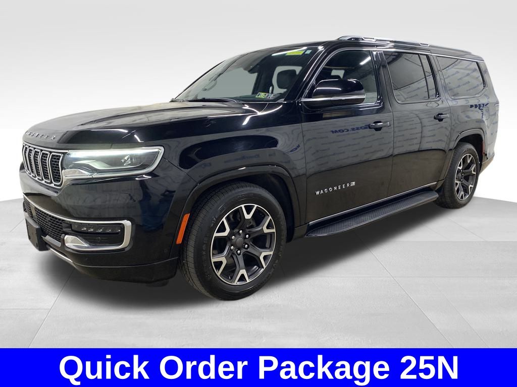 2023 Jeep Wagoneer L Series III photo 2