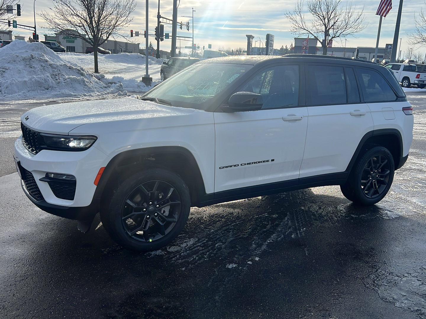 2025 Jeep Grand Cherokee Limited's photo