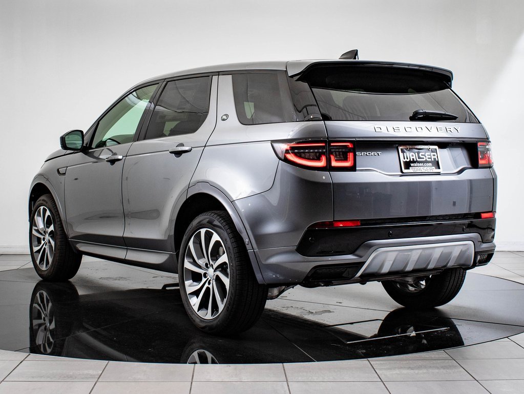 2025 Land Rover Discovery Sport S photo 6