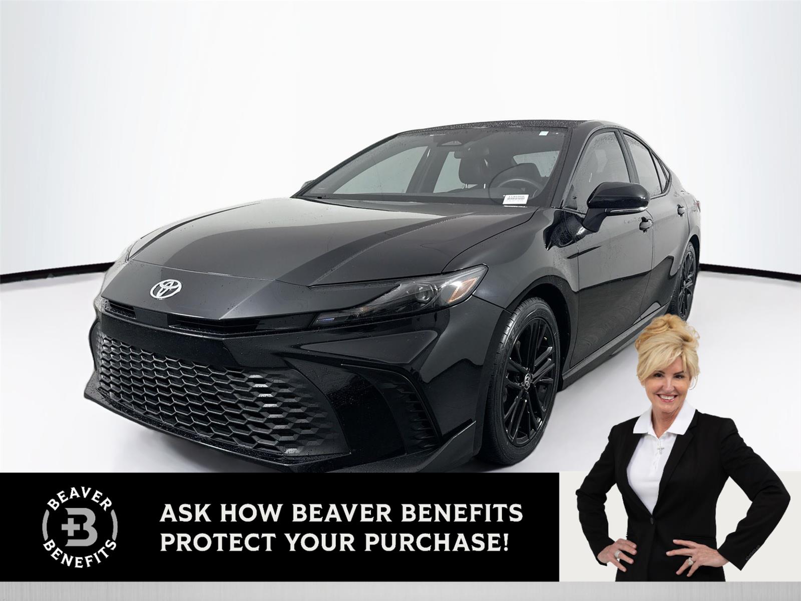 2025 Toyota Camry SE's photo