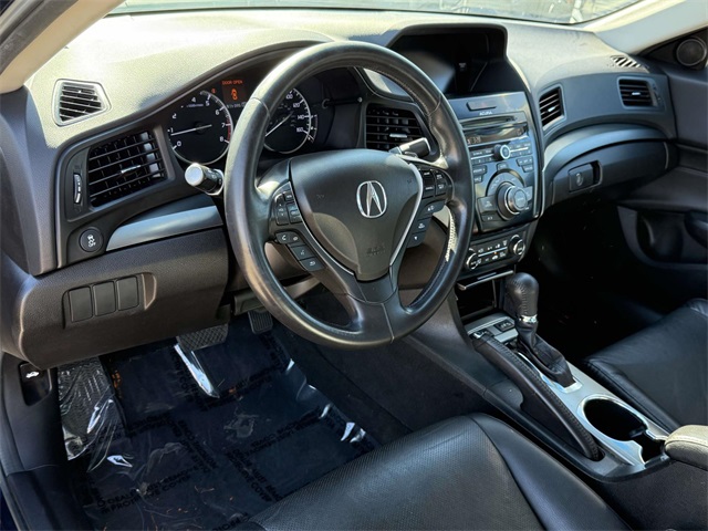 2013 Acura ILX 2.0L Technology photo 3
