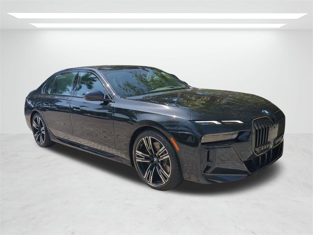 New 2025 Black Sapphire Metallic BMW 760i xDrive image 2