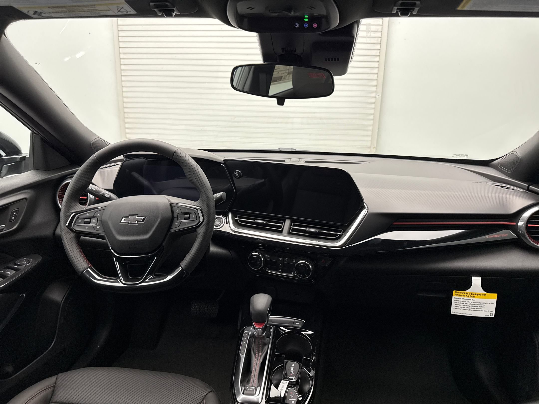 2025 Chevrolet Trax photo 3