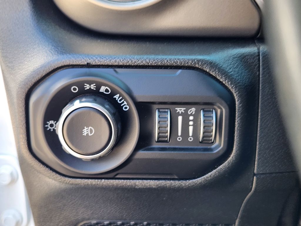 2018 Jeep Wrangler Unlimited Rubicon photo 9
