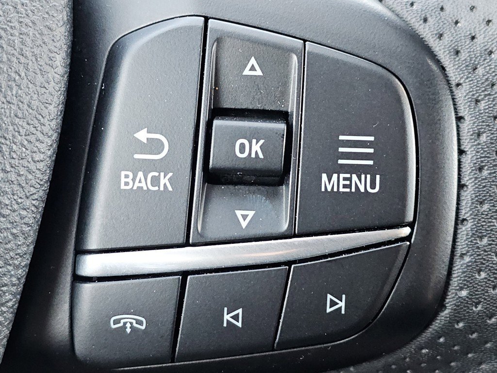 2023 Ford Escape ST-Line photo 7