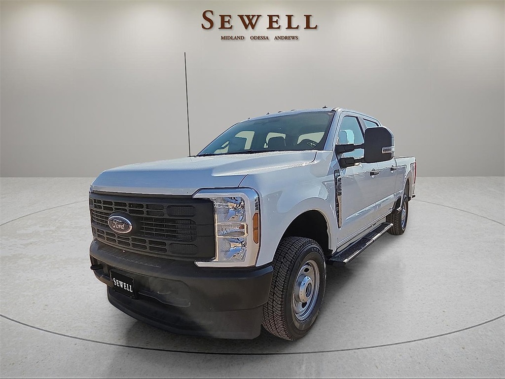 2025 Ford F-250 Super Duty XL's photo