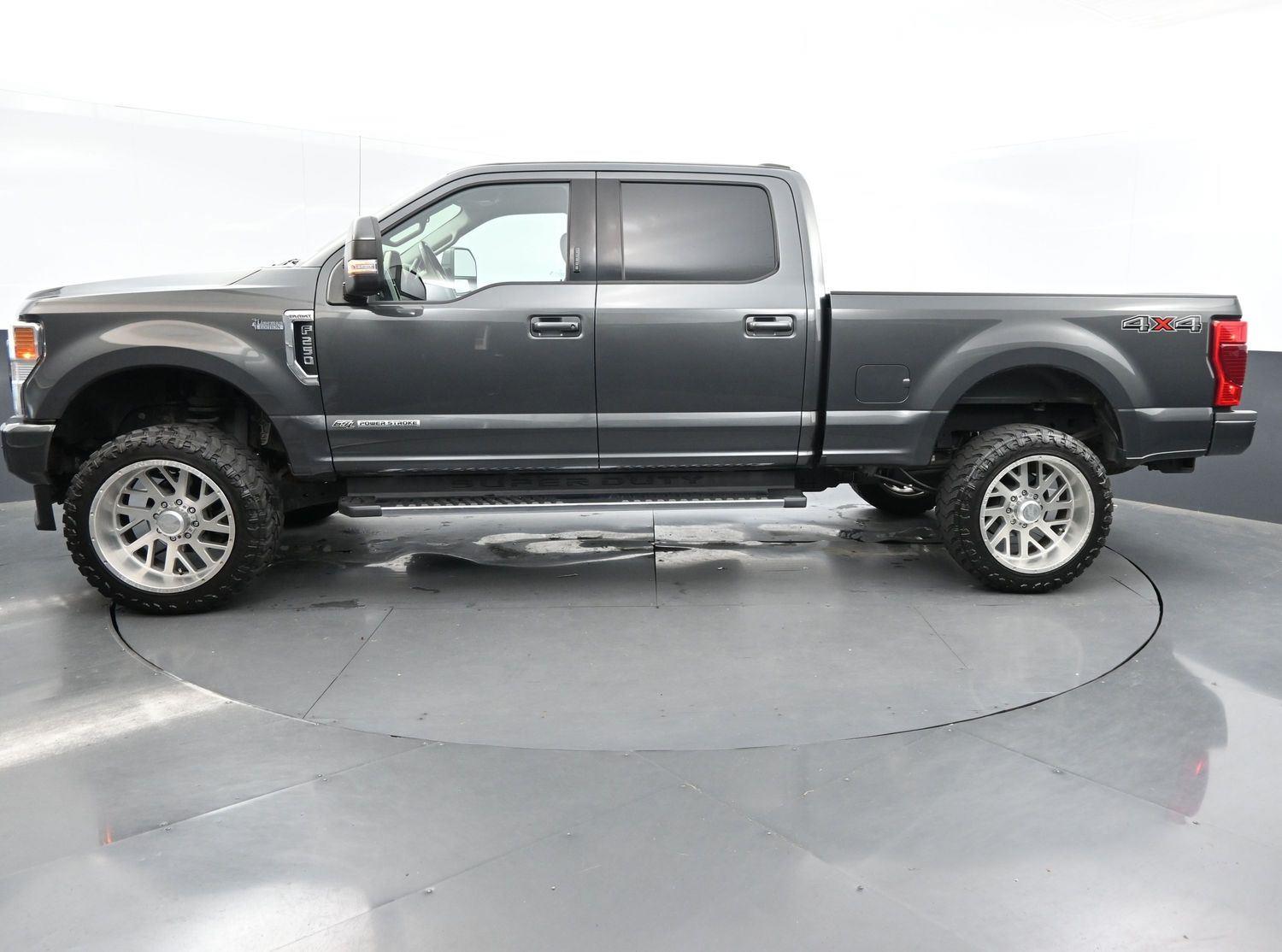 2020 Ford F-250 Lariat photo 4