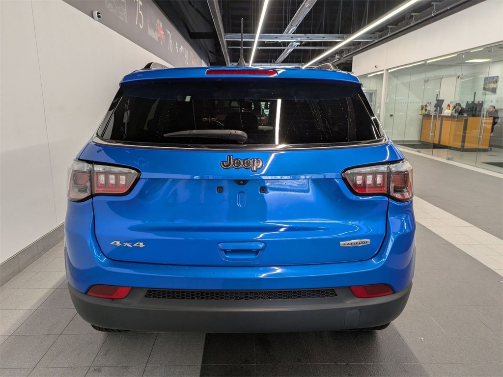 2022 Jeep Compass Latitude photo 4