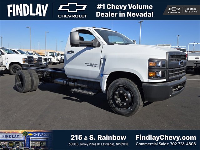 2024 Chevrolet Silverado 4500 Medium Duty Chassis Cab Work Truck's photo