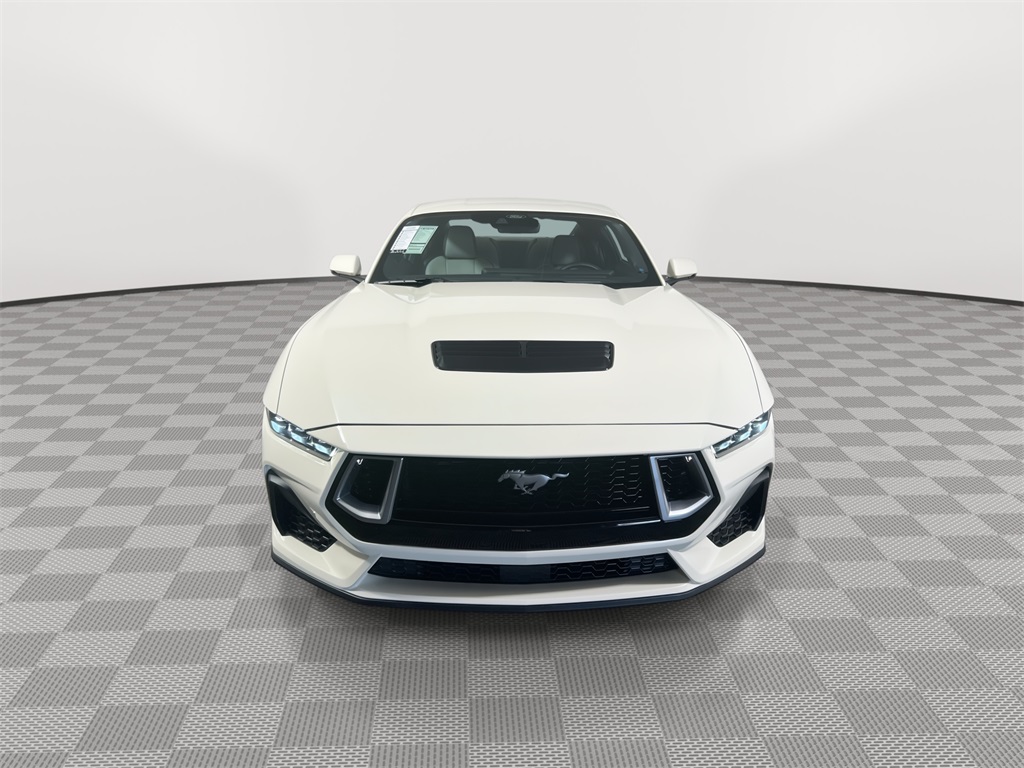 2025 Ford Mustang GT Premium photo 3