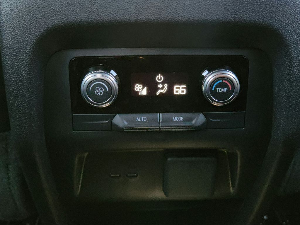 2025 Gmc Acadia Elevation photo 23