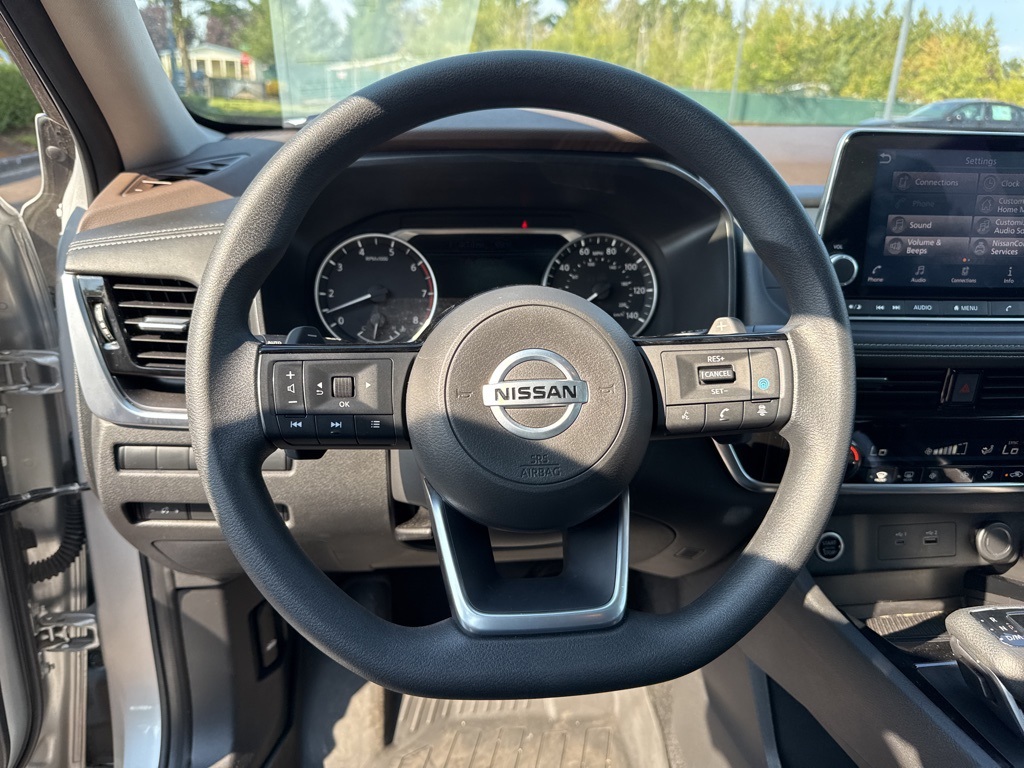 2021 Nissan Rogue SV photo 9